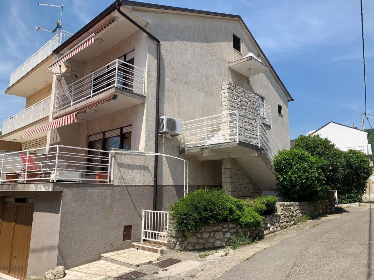 Apartments Zec Selce Esterno foto