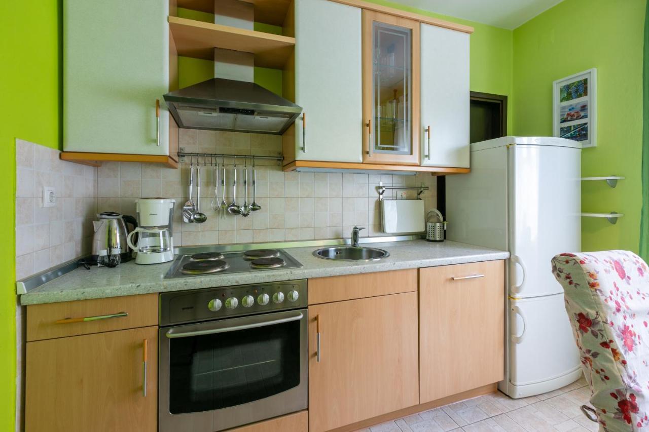 Apartments Zec Selce Esterno foto