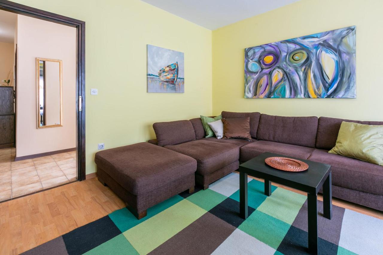 Apartments Zec Selce Esterno foto